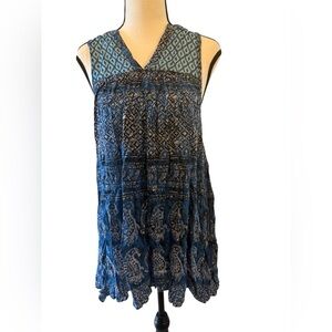 Ecote | Navy and White Patterned short dress size small